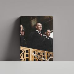 Gazi Mustafa Kemal Atatürk Balkon Kanvas Tablo