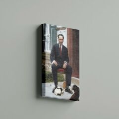 Gazi Mustafa Kemal Atatürk Yavru Köpeklerle Otururken 70 x 100