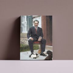 Gazi Mustafa Kemal Atatürk Yavru Köpeklerle Otururken 70 x 100