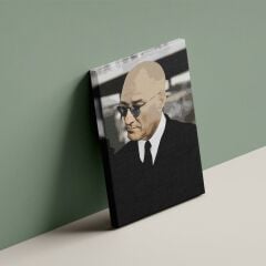 Gazi Mustafa Kemal Atatürk Gözlüklü Siyah Efektli Kanvas Tablo