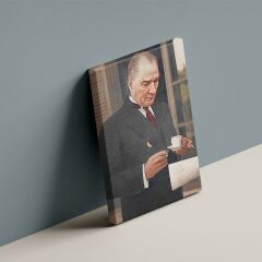 Gazi Mustafa Kemal Atatürk Kahve İçerken Yağlı Boya Efektli Kanvas Tablo