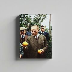 PabloFi Gazi Mustafa Kemal Atatürk Portakal Bahçesinde Antalya'ya Gelişi Kanvas Tablo