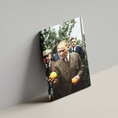 PabloFi Gazi Mustafa Kemal Atatürk Portakal Bahçesinde Antalya'ya Gelişi Kanvas Tablo